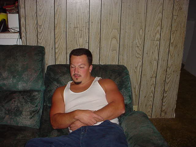 me_sittin_up_.jpg